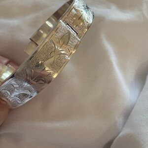 Vintage Napier Sterling Silver Textured Leaf Bracelet  **Collector Item**